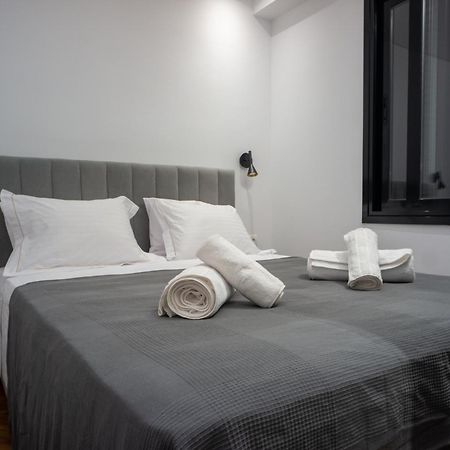 Explore Athens Kolonaki Base Экстерьер фото